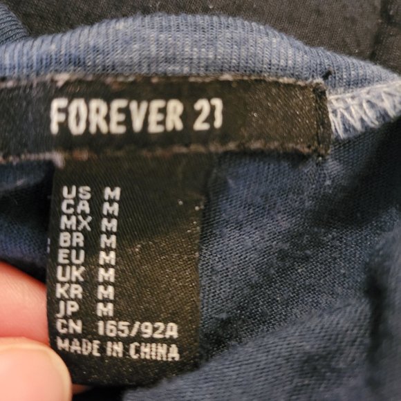 Soft Pocket Tee - Picture 6 of 7